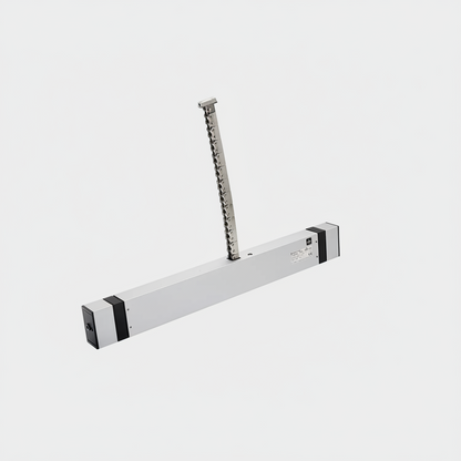 Kingspan STG - Kettenantrieb KCDL DC, leiser und modularer 24-V-DC-Antrieb für Lüftungsfenster. Elektrischer Fensterantrieb mit integrierter Kette zur automatisierten natürlichen Lüftung in Gewerbe-, Industrie- und Verwaltungsgebäuden.